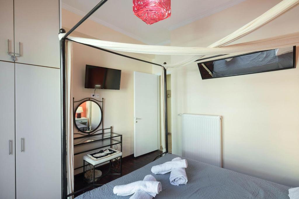 Central Apt In Town Corfu  Экстерьер фото